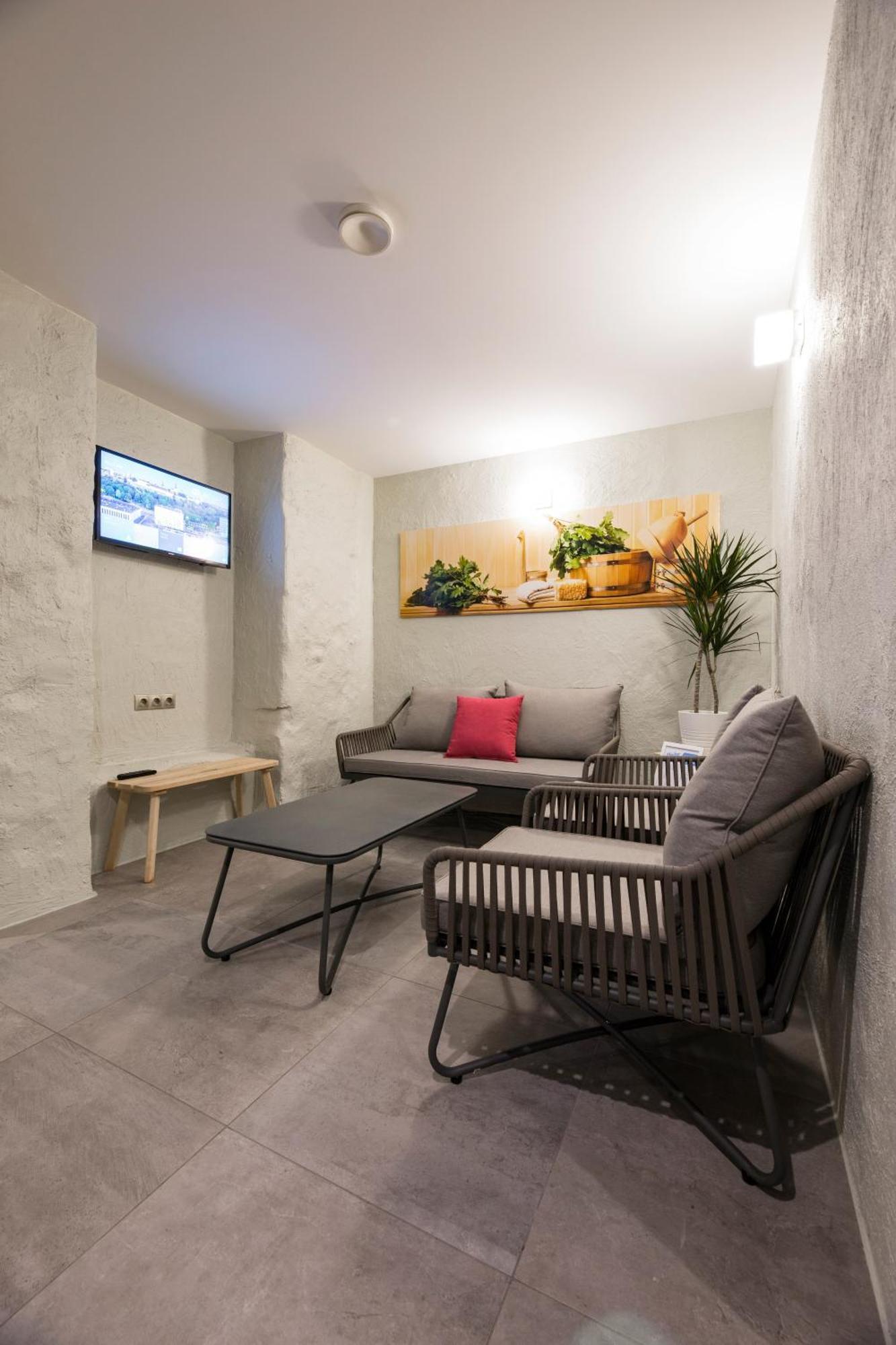 Hotel Go Shnelli Tallin